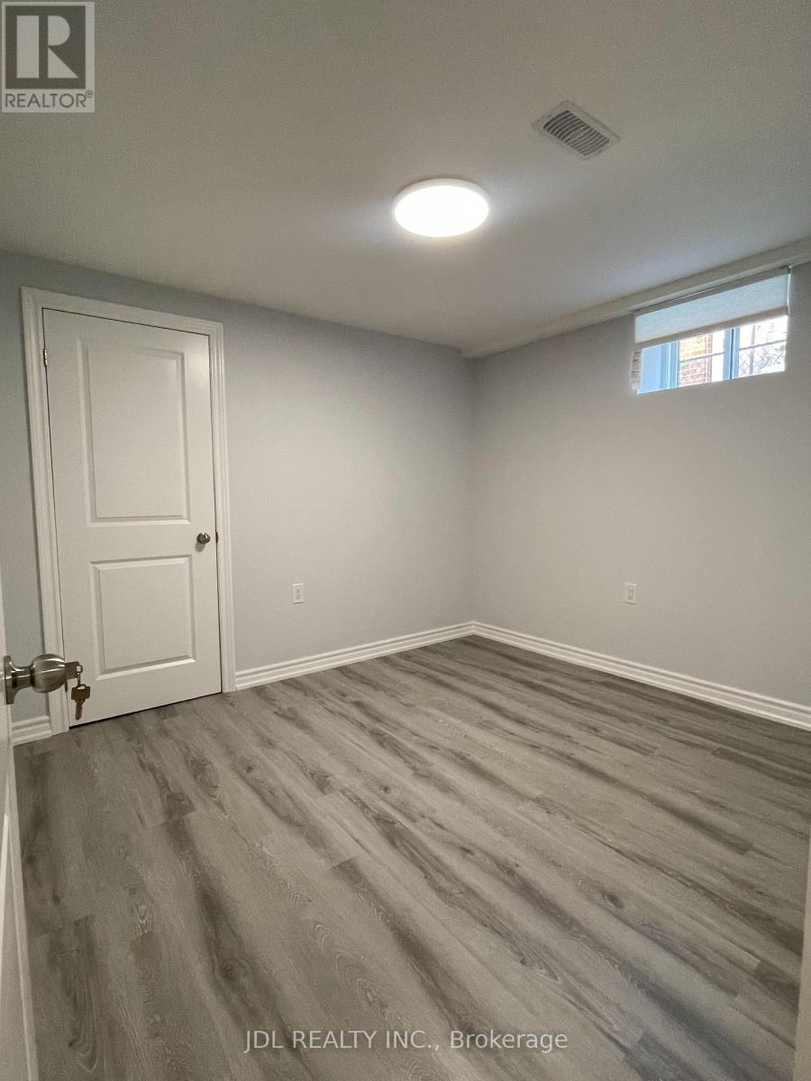 Photo 16 of Basement 29 Summerglade Drive, Toronto ON