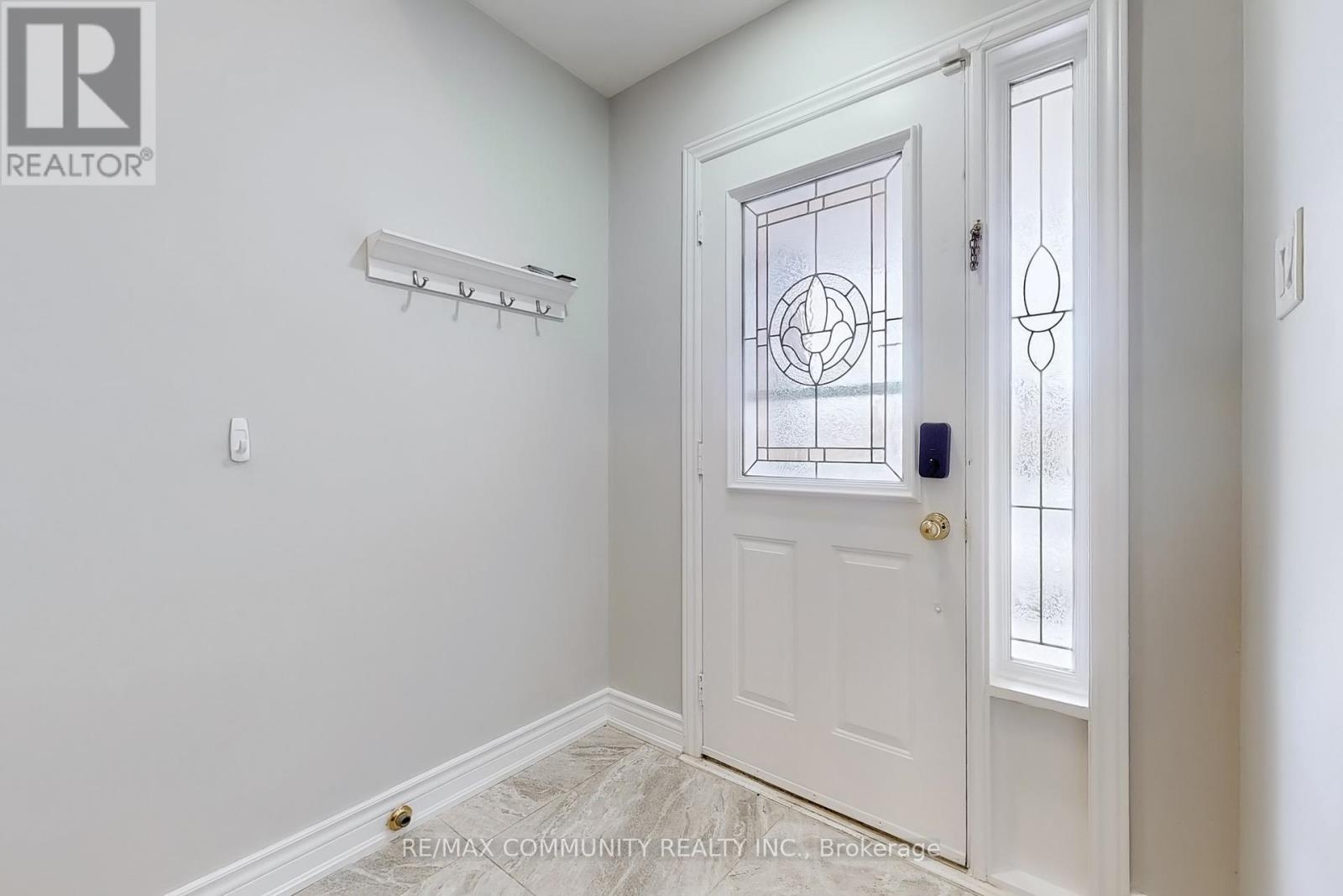 Photo 21 of 65 Creditstone Road, Brampton ON