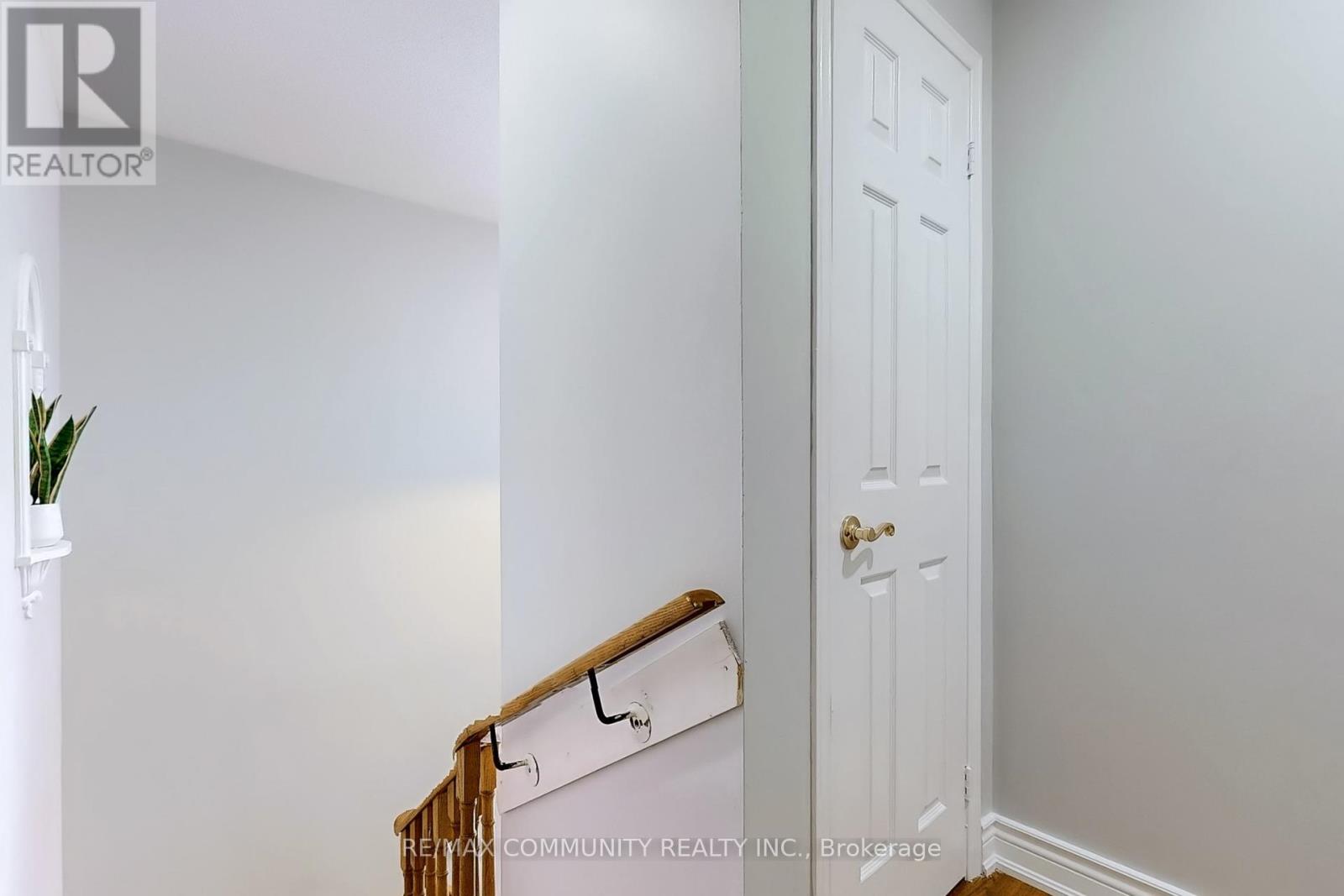 Photo 30 of 65 Creditstone Road, Brampton ON