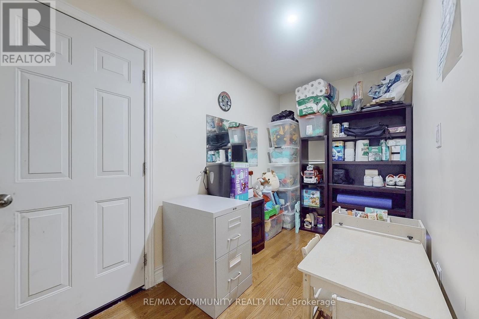 Photo 28 of 65 Creditstone Road, Brampton ON