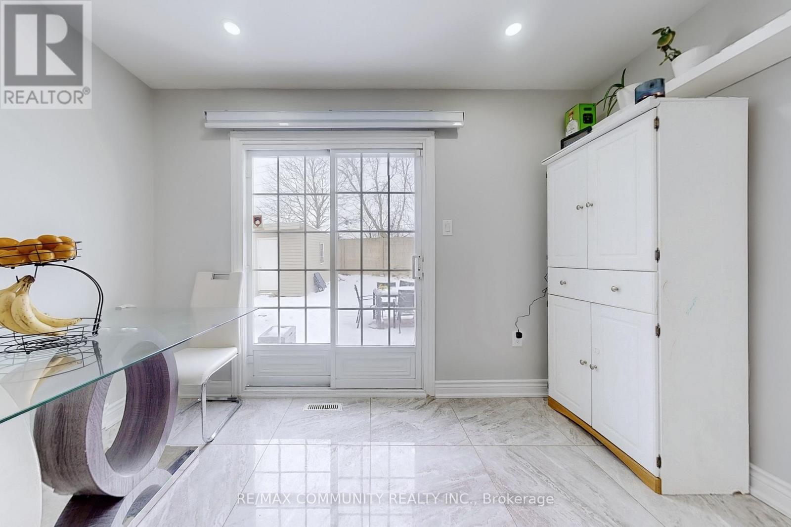 Photo 25 of 65 Creditstone Road, Brampton ON