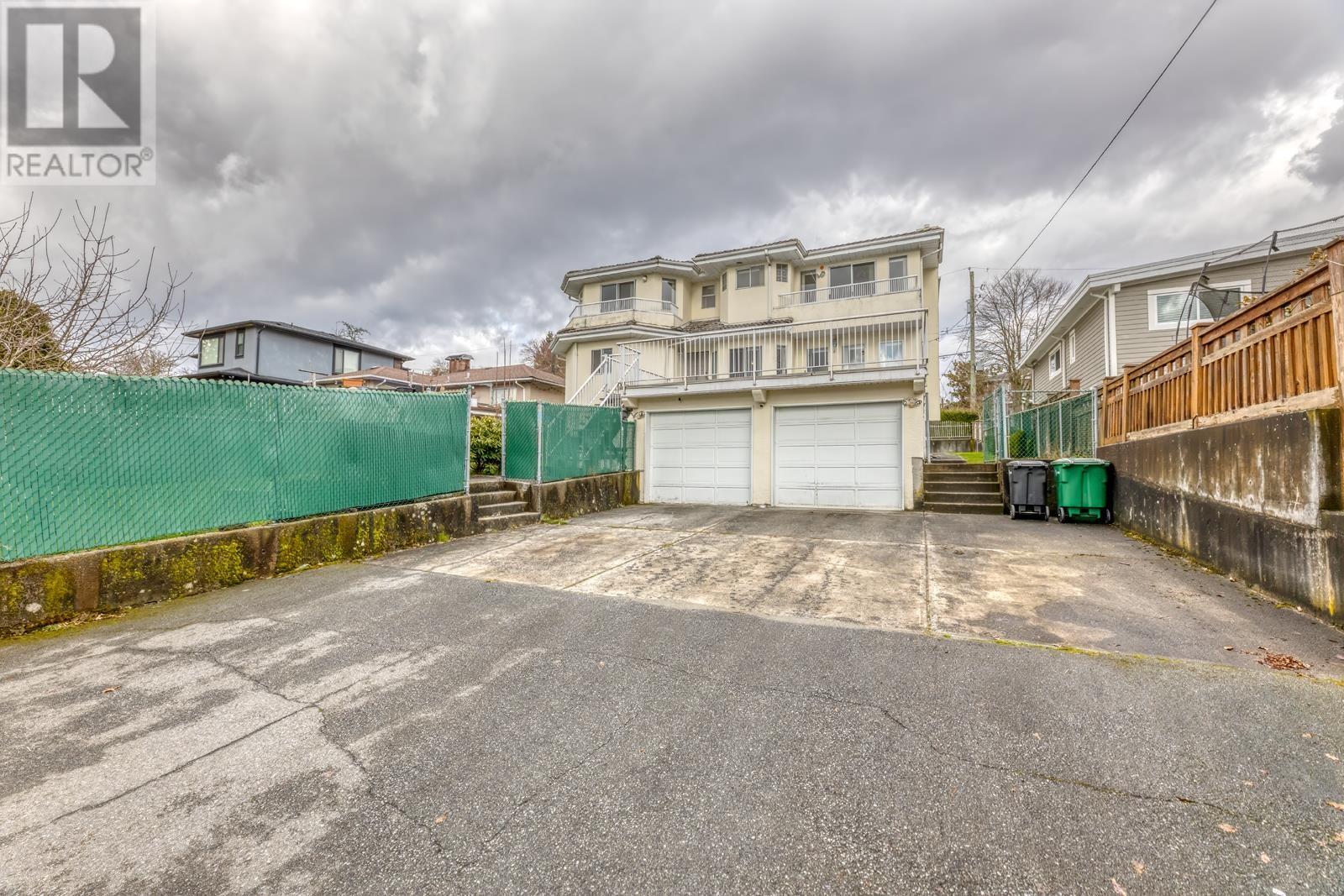 Photo 33 of 4930 Venables Street, Burnaby BC