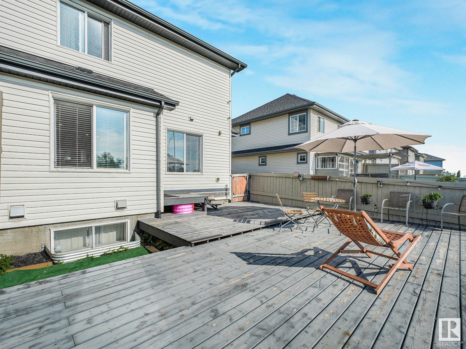 Photo 11 of 5810 66 St, Beaumont AB