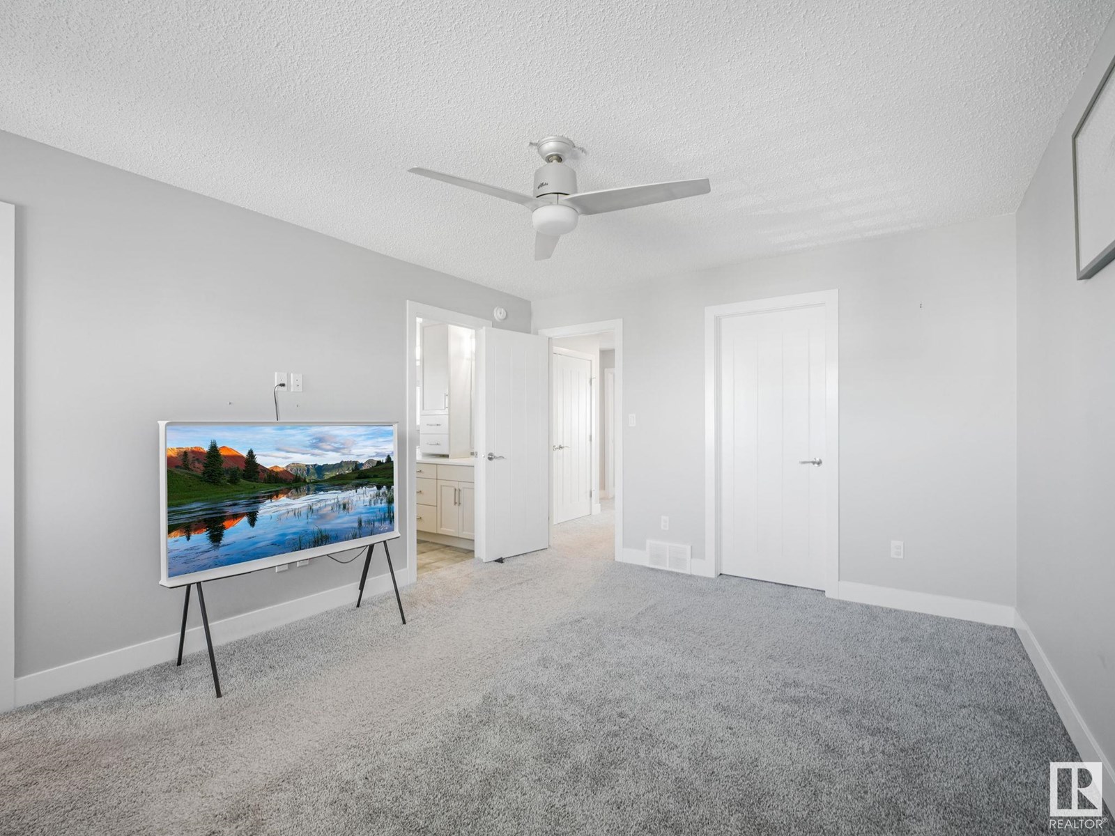 Photo 54 of 5810 66 St, Beaumont AB