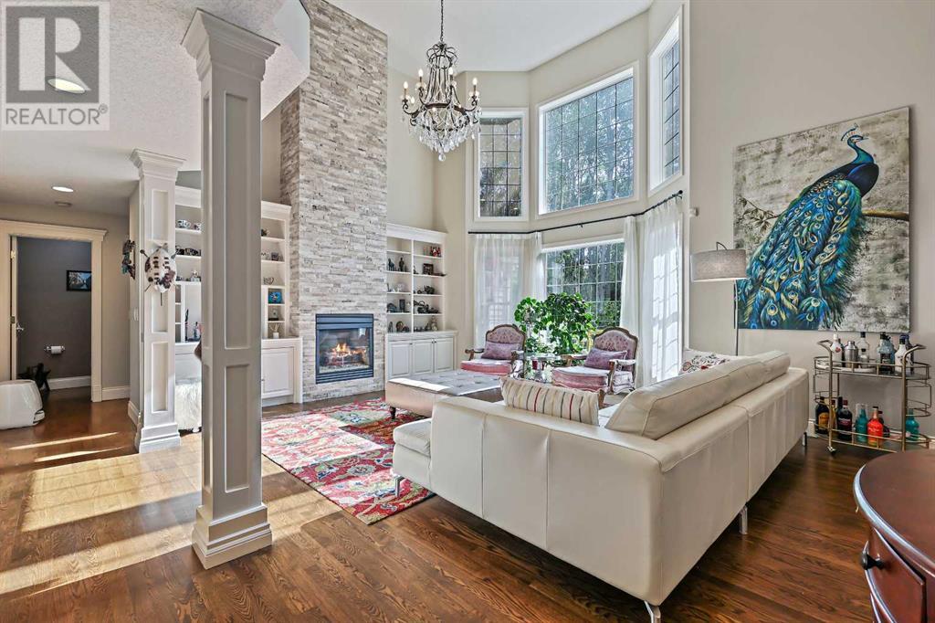Single Family House for Sale in  Slopeview Drive SW Springbank Hill Calgary 