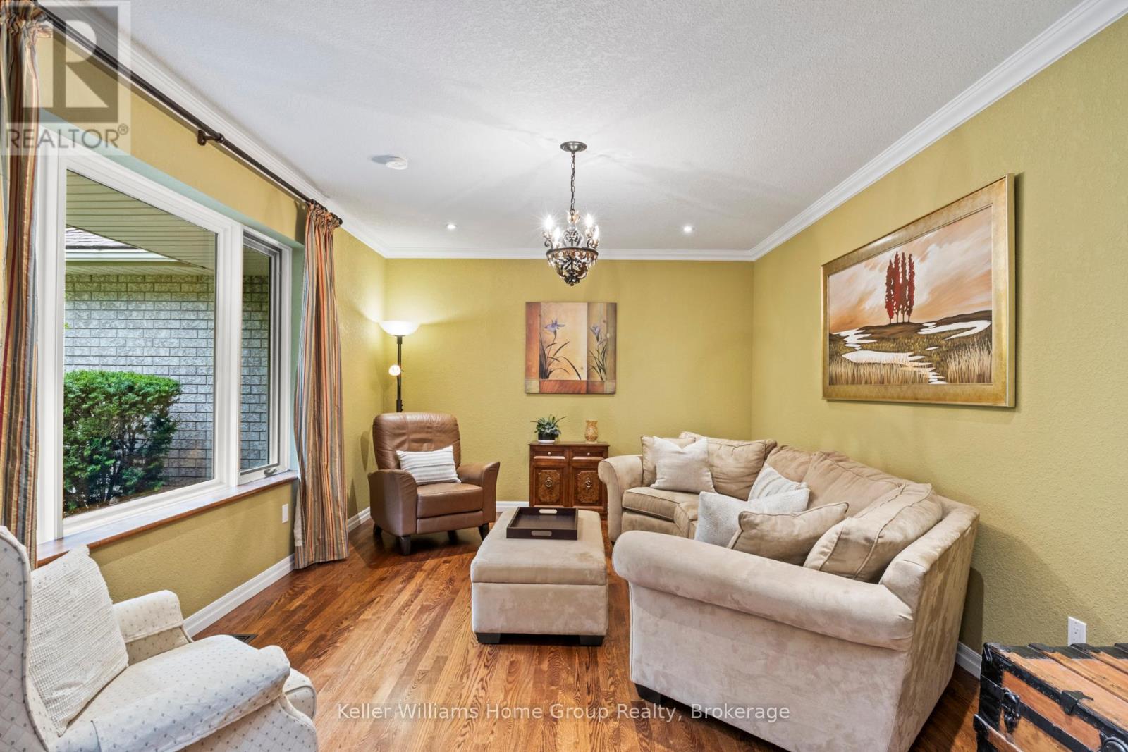Photo 7 of 25 Riverview Drive, Centre Wellington ON