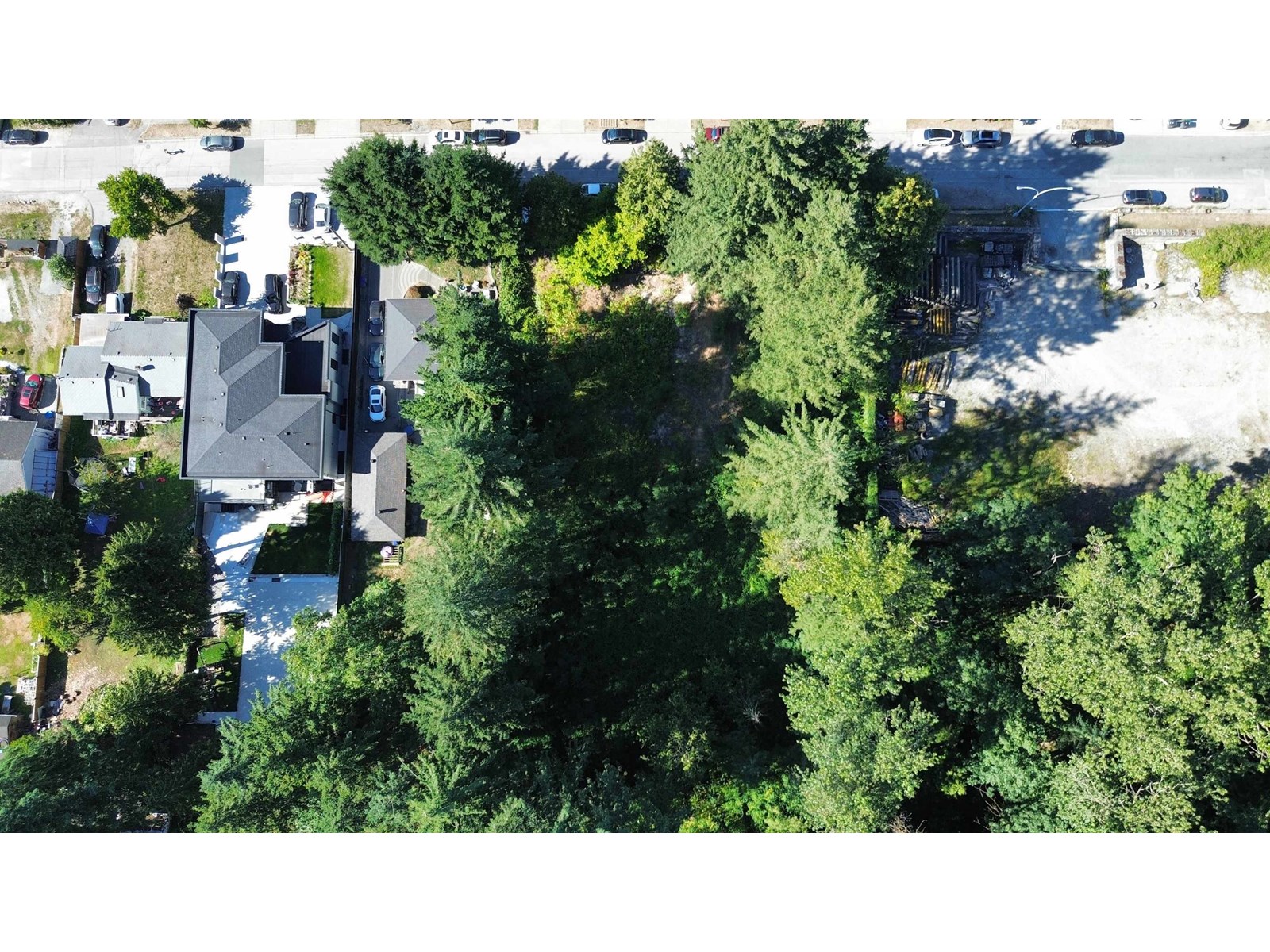 Photo 4 of 10927 128 A Street, Surrey BC