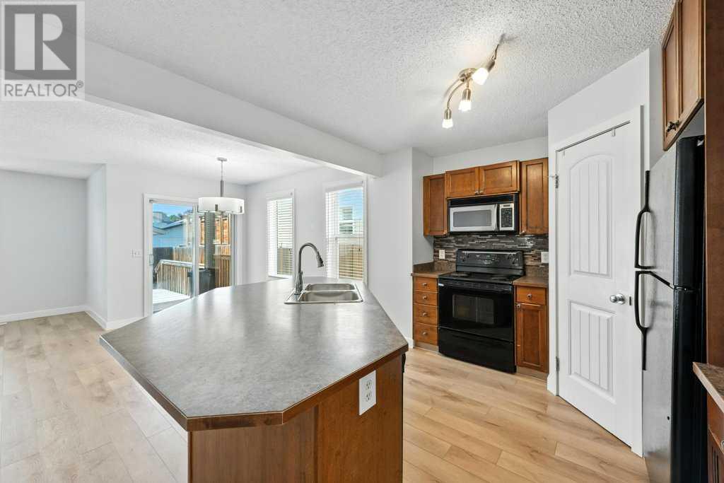 Single Family House for Sale in  Covebrook Place NE Coventry Hills Calgary 