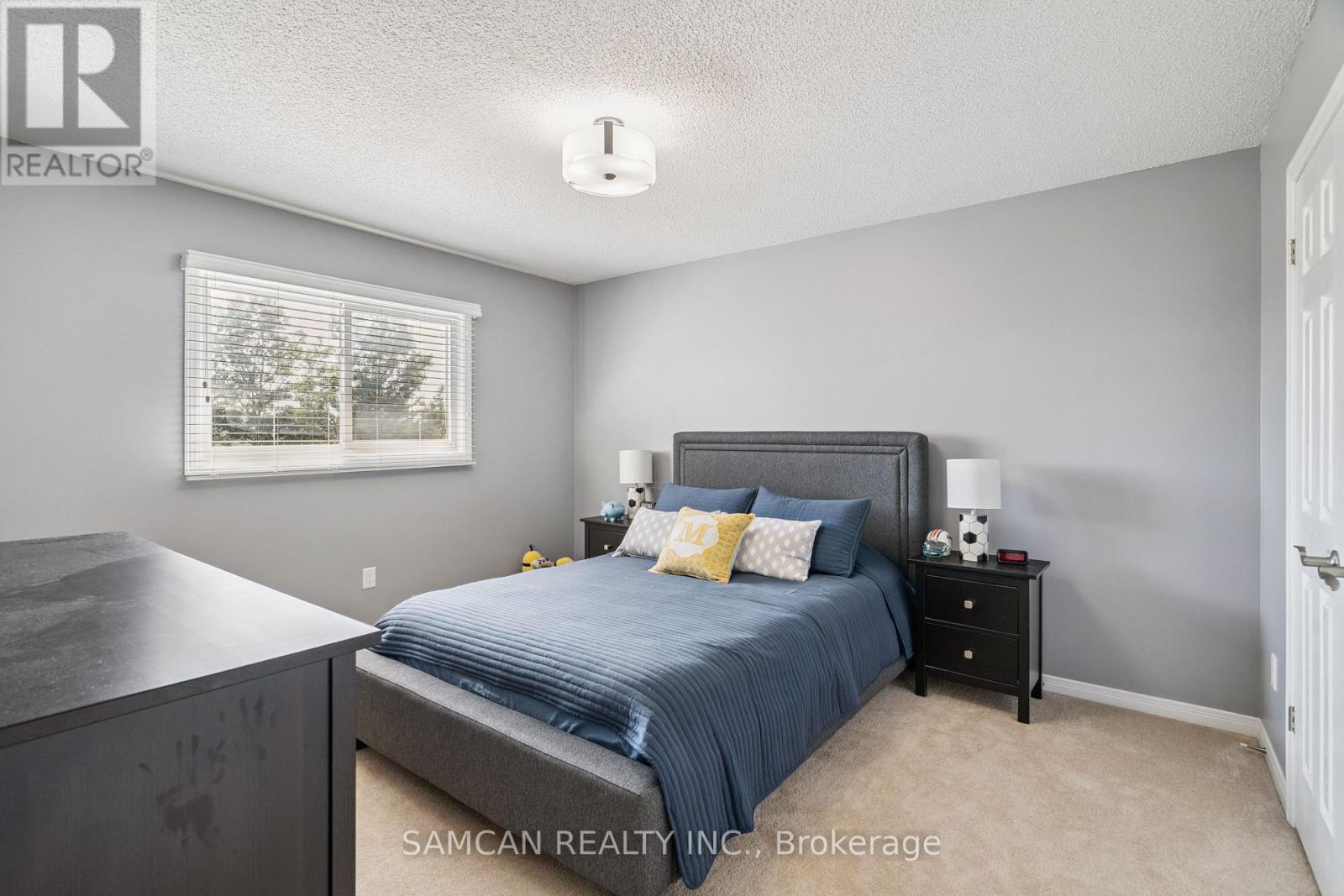Photo 20 of 1462 Gibson Drive, Oakville ON