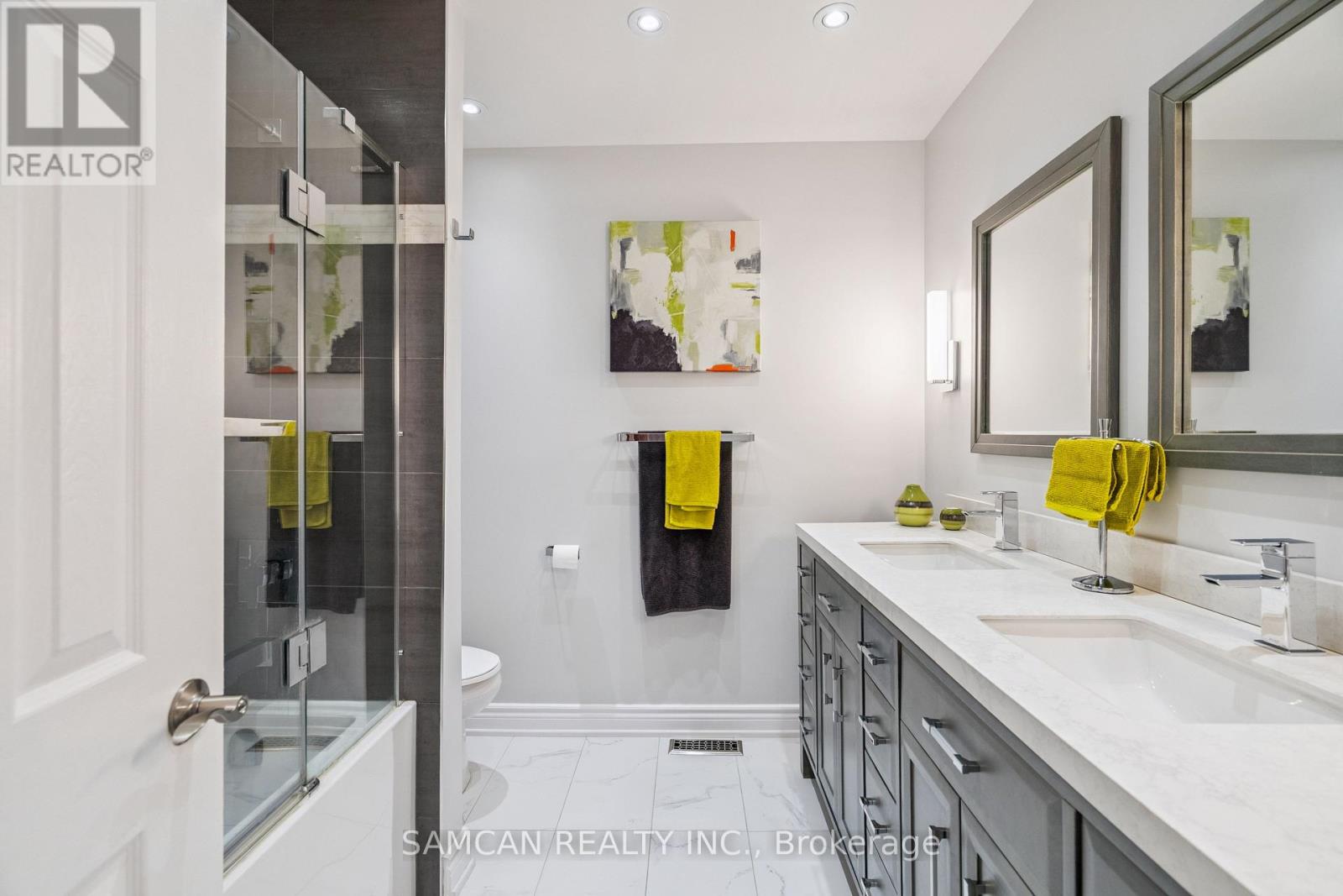 Photo 22 of 1462 Gibson Drive, Oakville ON