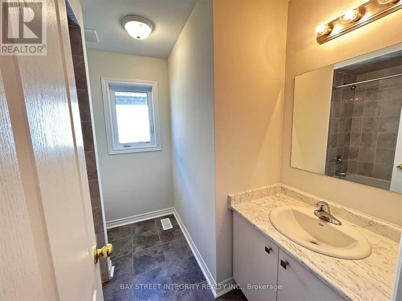 Photo 20 of 1843 Fosterbrook Street, Oshawa ON