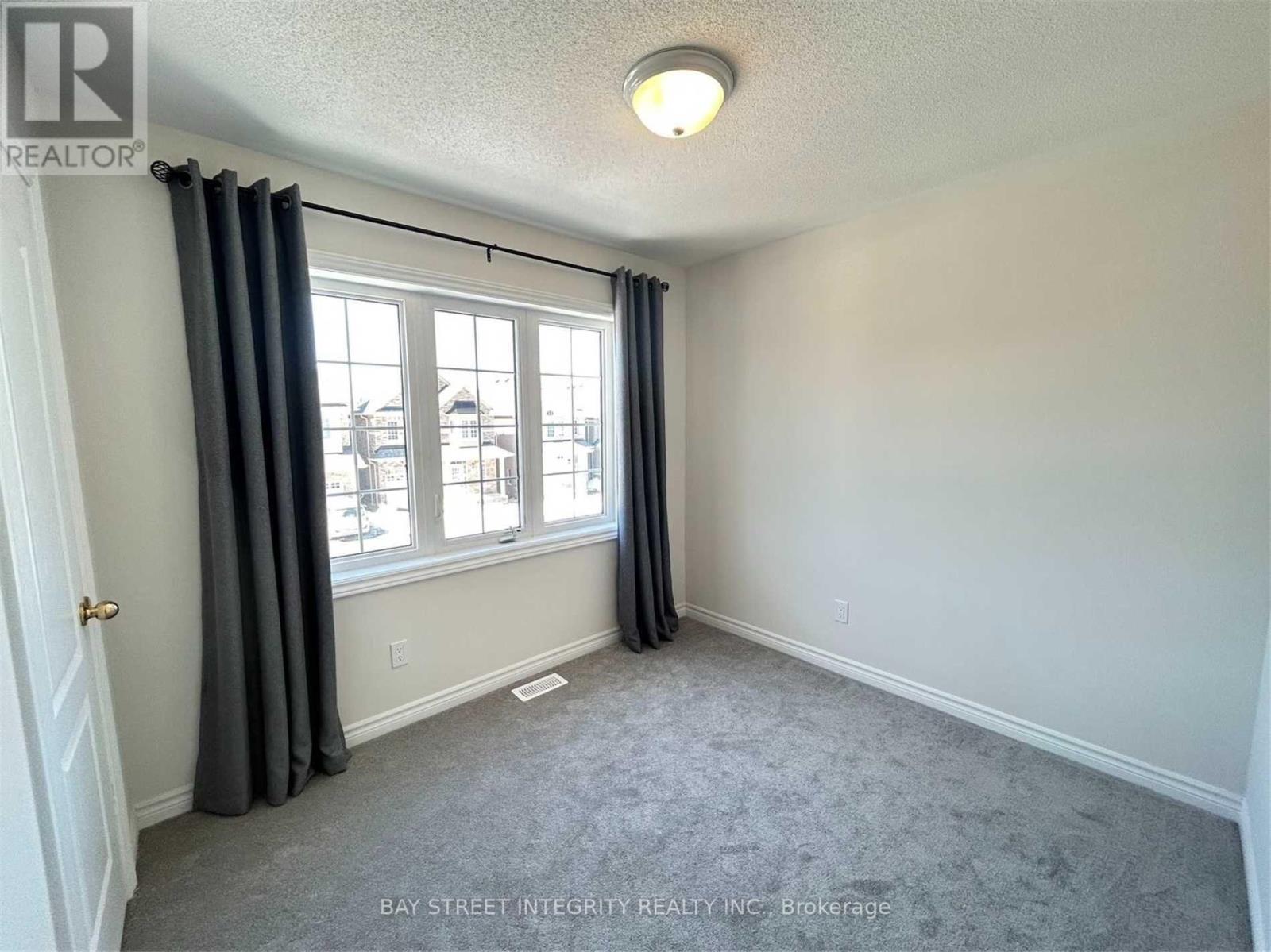 Photo 21 of 1843 Fosterbrook Street, Oshawa ON