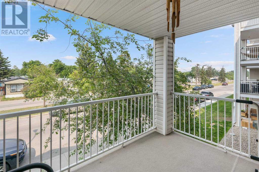 Single Family House for Sale in    Avenue SE Red Carpet Calgary 