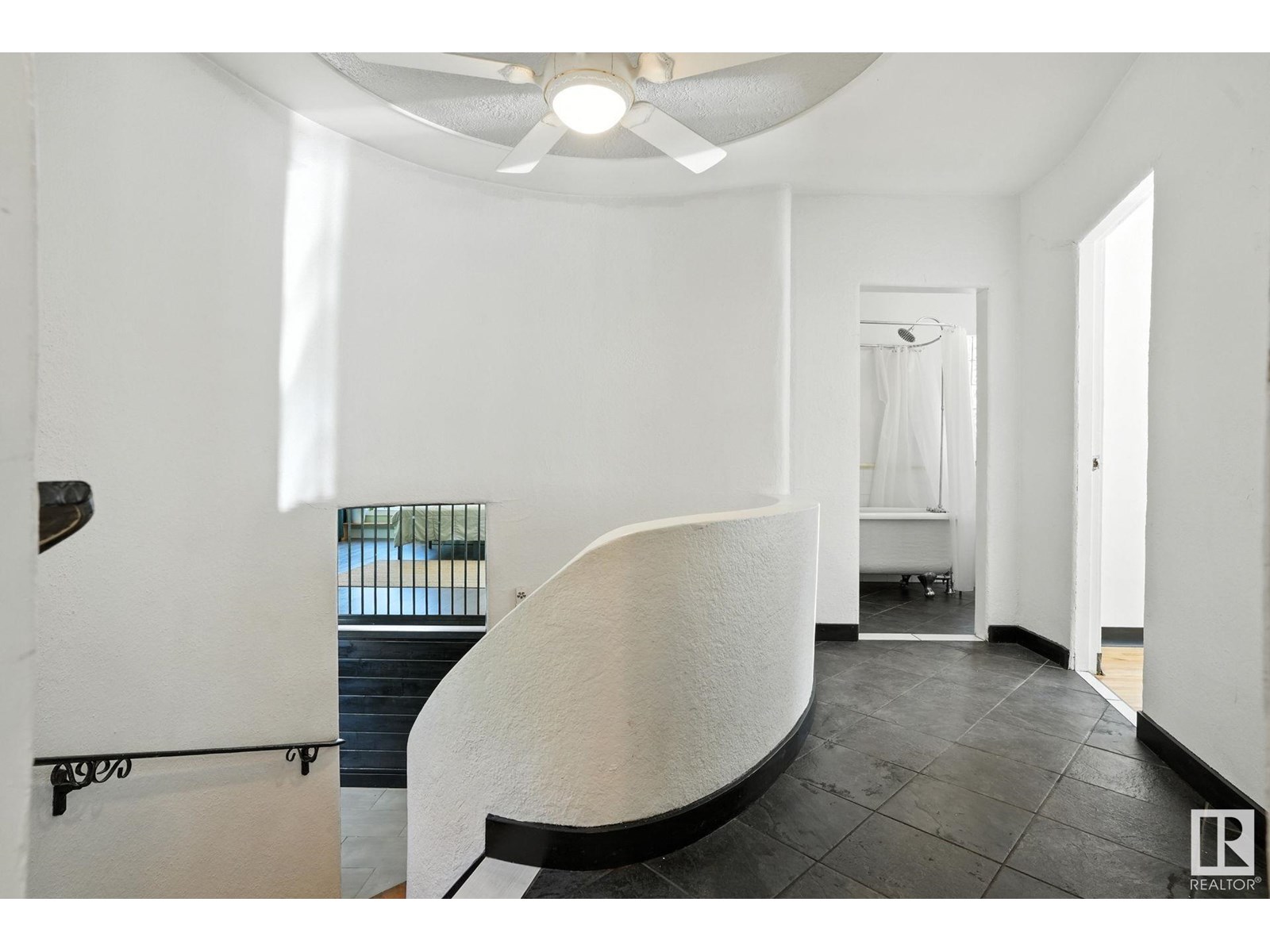 Photo 30 of 5406 110 St Nw, Edmonton AB
