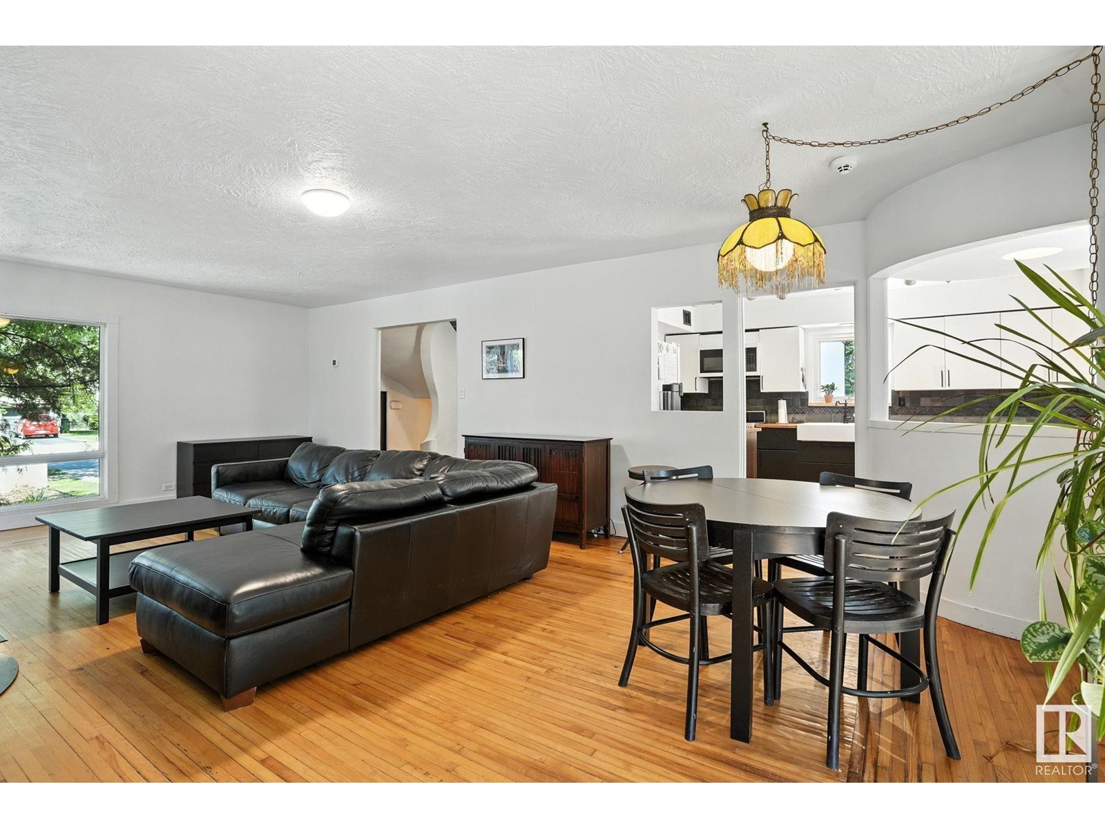 Photo 31 of 5406 110 St Nw, Edmonton AB