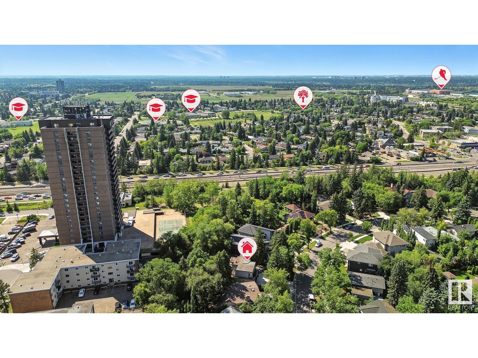 Photo 7 of 5406 110 St Nw, Edmonton AB