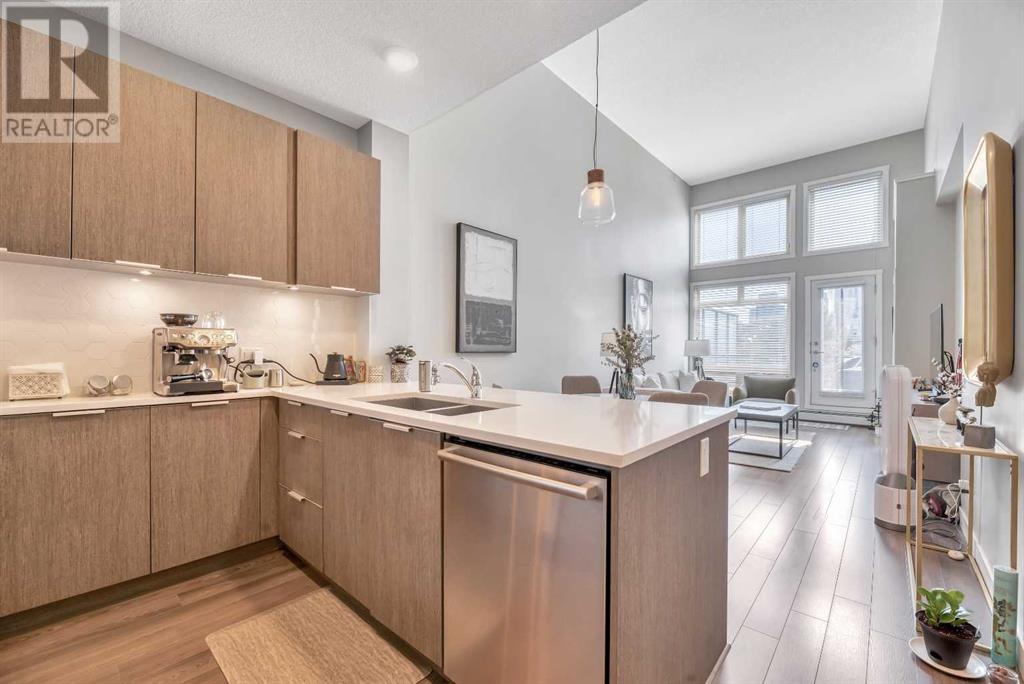 Single Family House for Sale in    Avenue NW Sunnyside Calgary 