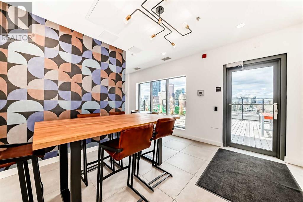 Single Family House for Sale in    Street NE Crescent Heights Calgary 