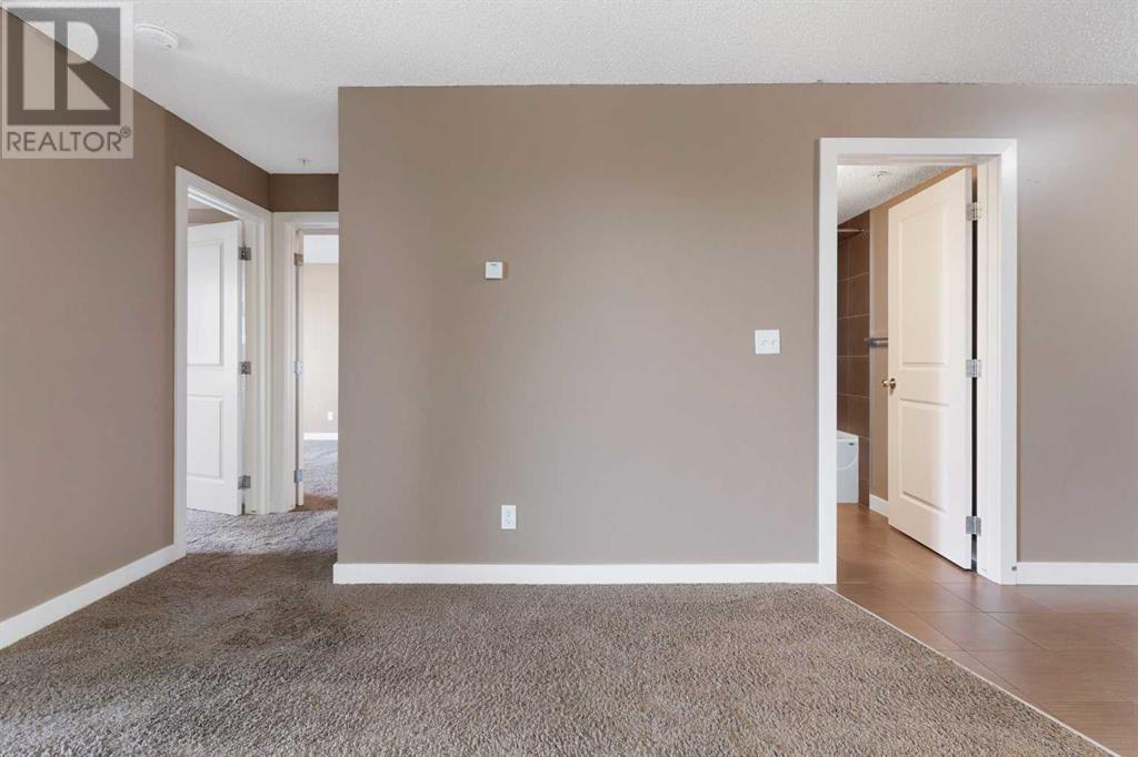 Single Family House for Sale in   Kincora Glen Road NW Kincora Calgary 