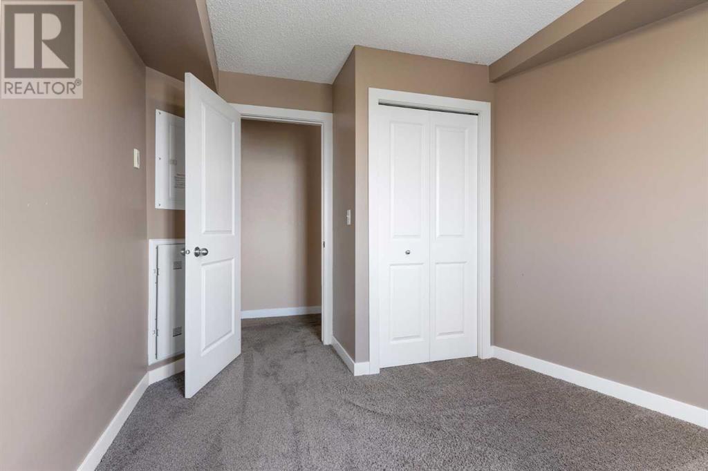 Single Family House for Sale in   Kincora Glen Road NW Kincora Calgary 