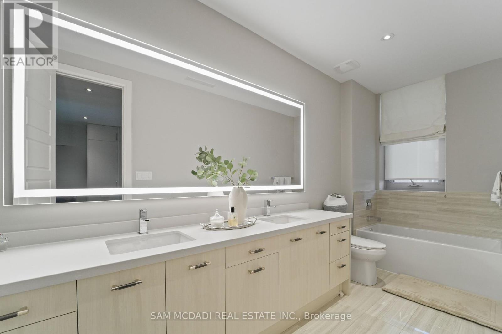 Photo 23 of 3772 Mangusta Court, Innisfil ON