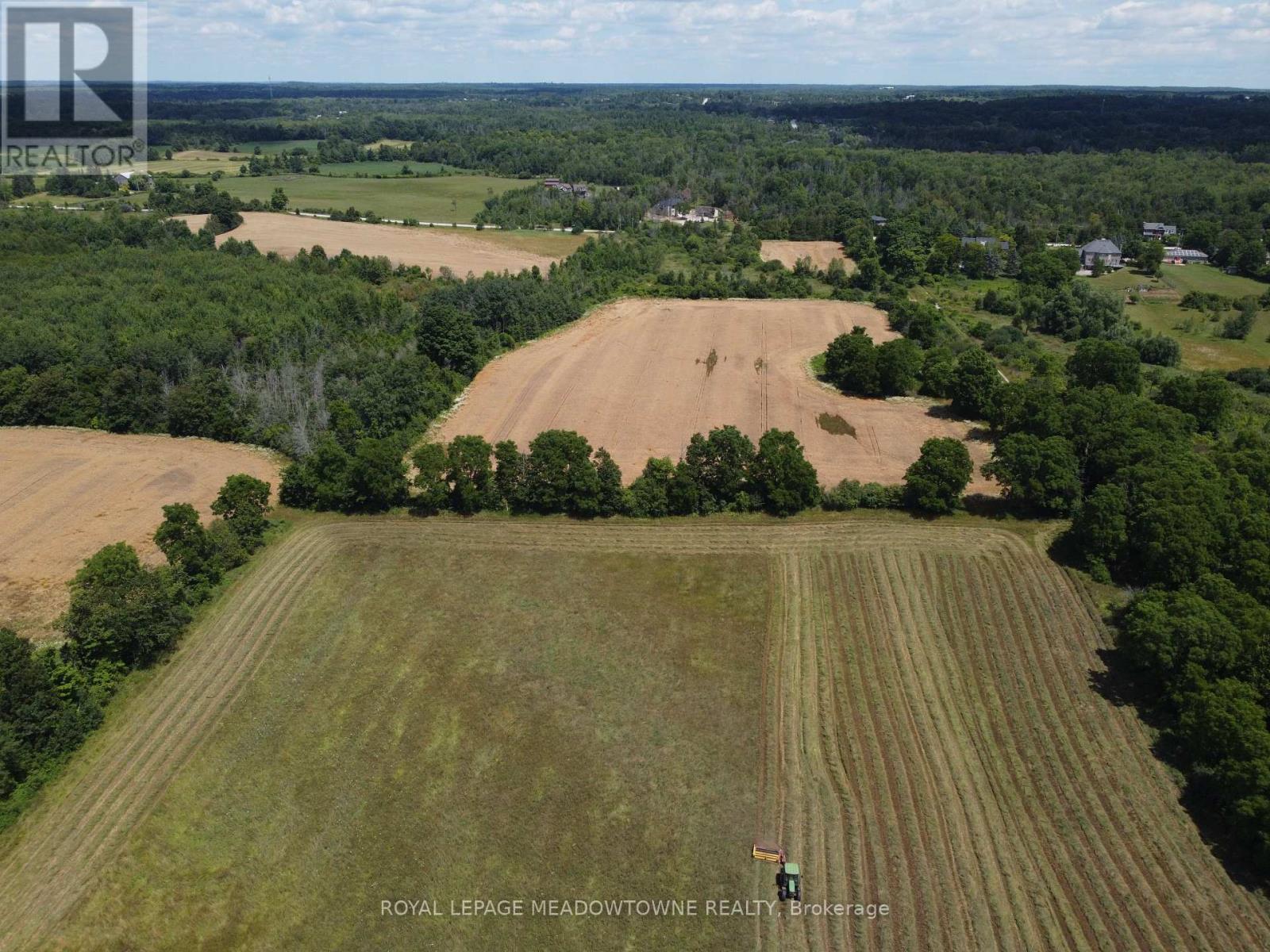 Photo 16 of 11080 First Nassagaweya Line, Milton ON