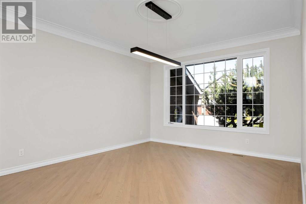 Single Family House for Sale in  Douglas Woods Manor SE Douglasdale/Glen Calgary 