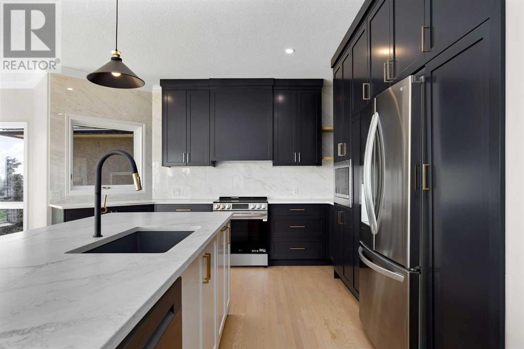 Single Family House for Sale in  Douglas Woods Manor SE Douglasdale/Glen Calgary 