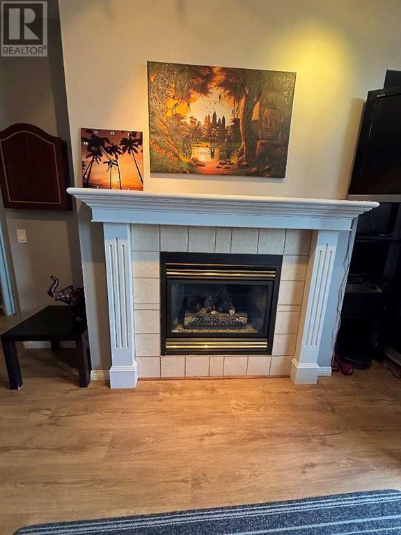 Single Family House for Sale in    Street SW Shawnee Slopes Calgary 