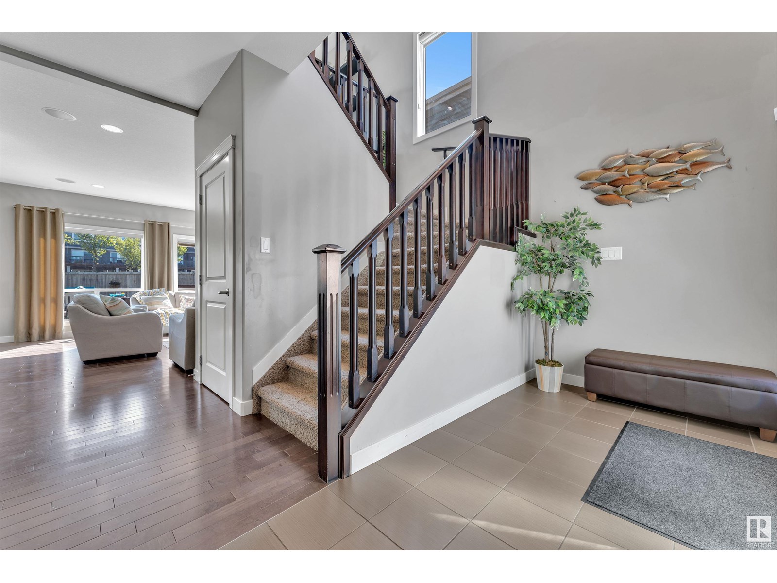 Photo 8 of 1907 67 St Sw, Edmonton AB