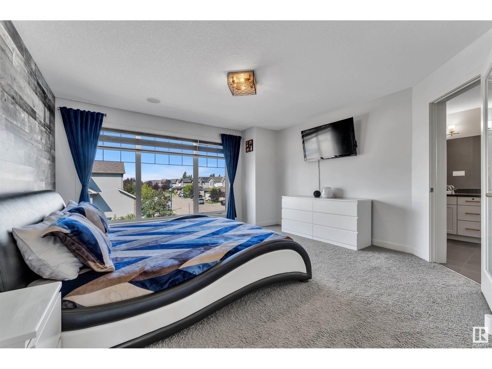 Photo 33 of 1907 67 St Sw, Edmonton AB