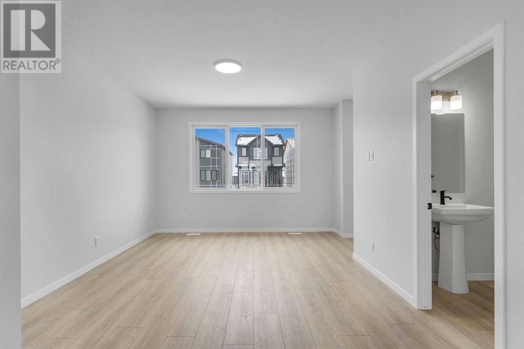 Single Family House for Sale in  Lucas Boulevard NW Livingston Calgary 