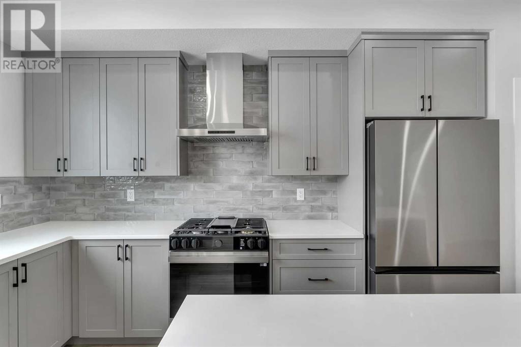 Single Family House for Sale in  Lucas Boulevard NW Livingston Calgary 
