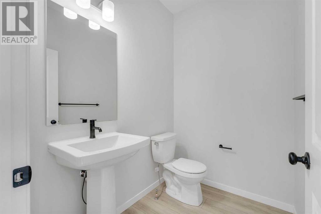 Single Family House for Sale in  Lucas Boulevard NW Livingston Calgary 