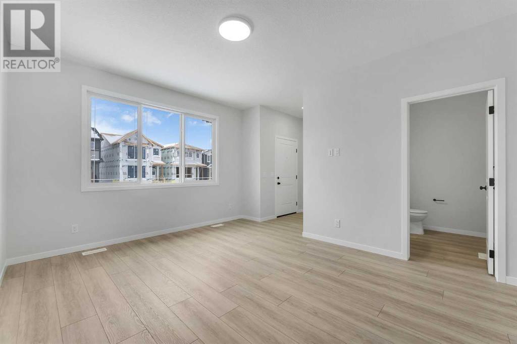 Single Family House for Sale in  Lucas Boulevard NW Livingston Calgary 