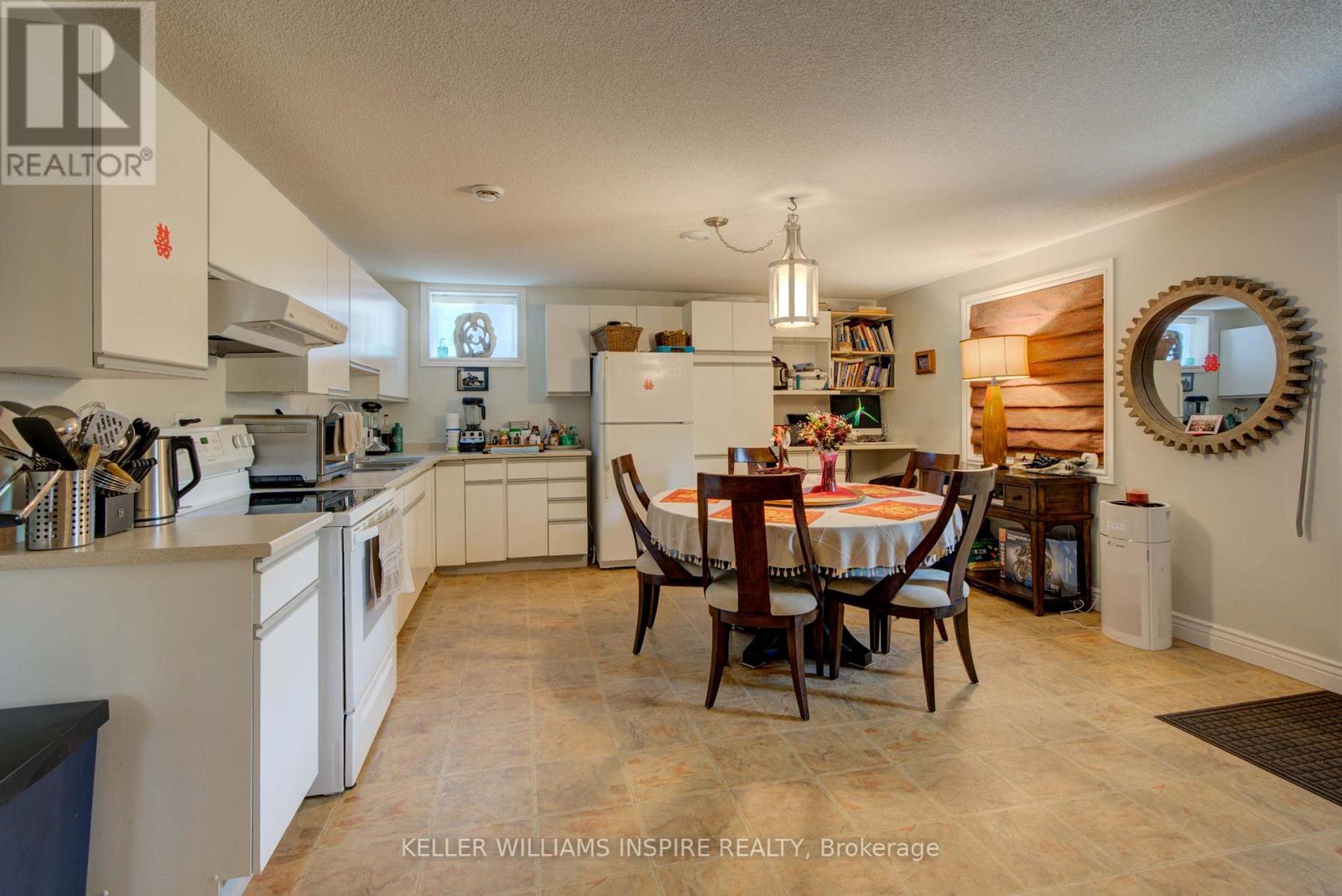 Photo 34 of 342 Christiani Road, Quinte West ON