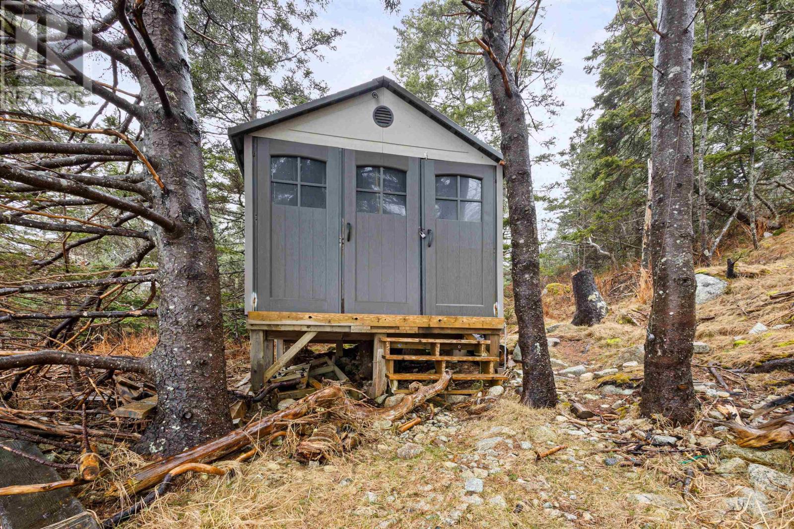 Property 31 of 32 of 821 Shad Point Parkway