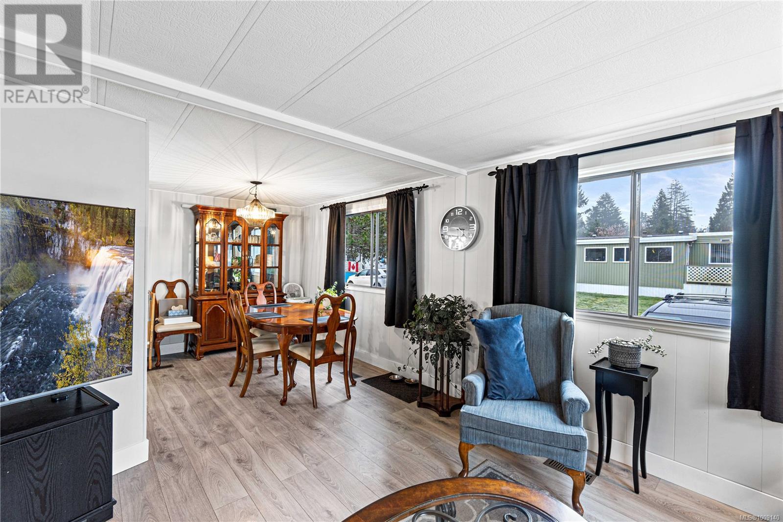 Photo 1 of 26 61 12 Th St, Nanaimo BC