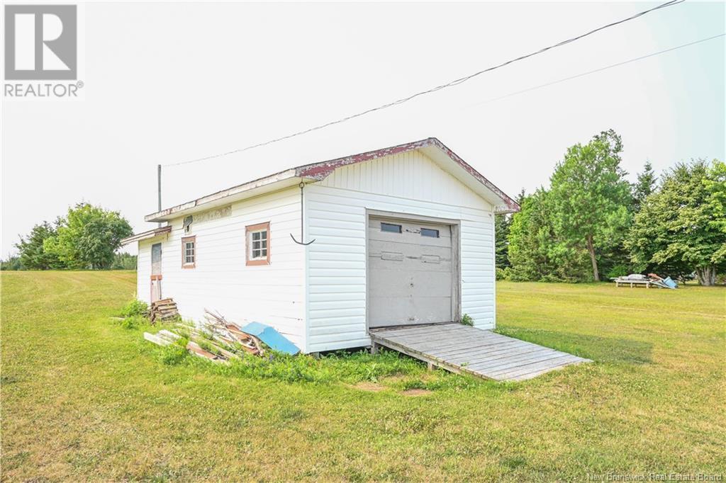 Photo 7 of 7578 Rue Saint Paul Street, Bascaraquet NB