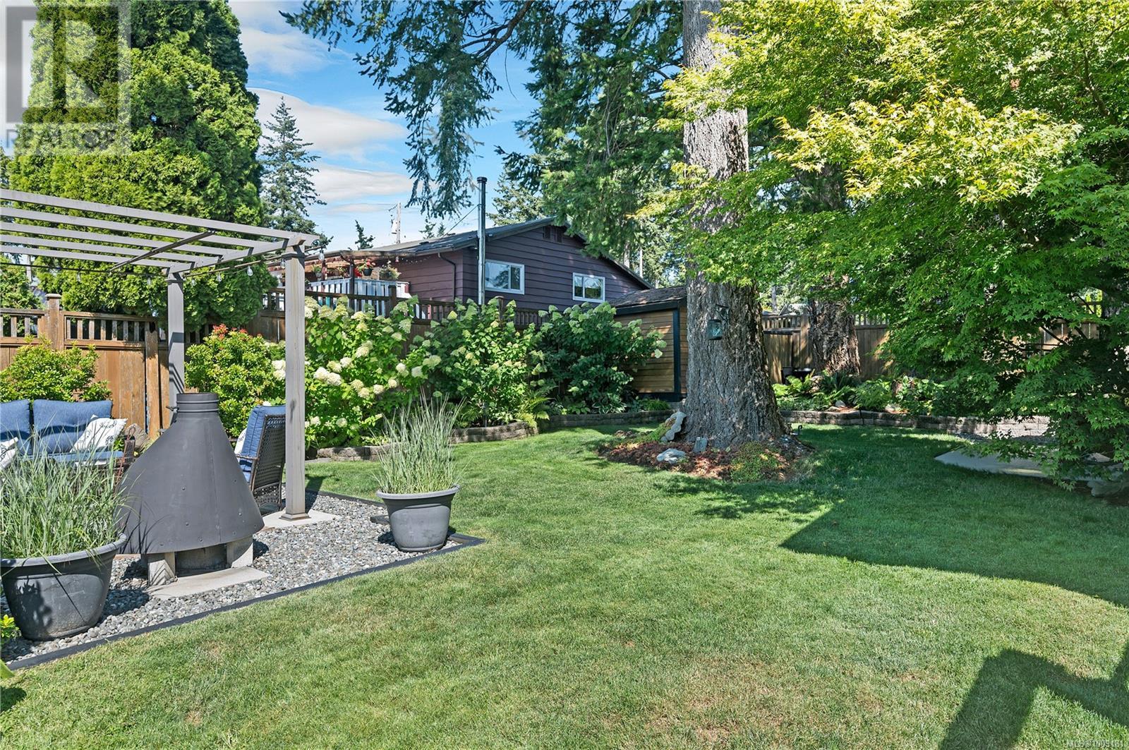 Photo 40 of 764 Kalmar Rd, Campbell River BC