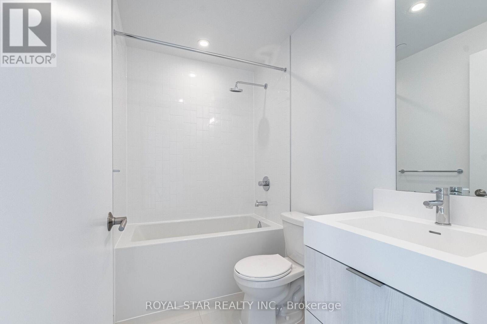 Photo 27 of 2110 130 River Street, Toronto ON