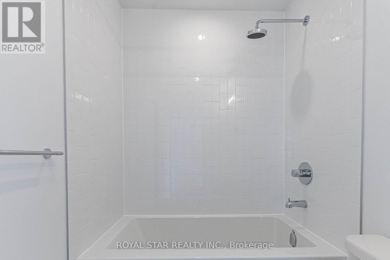 Photo 28 of 2110 130 River Street, Toronto ON