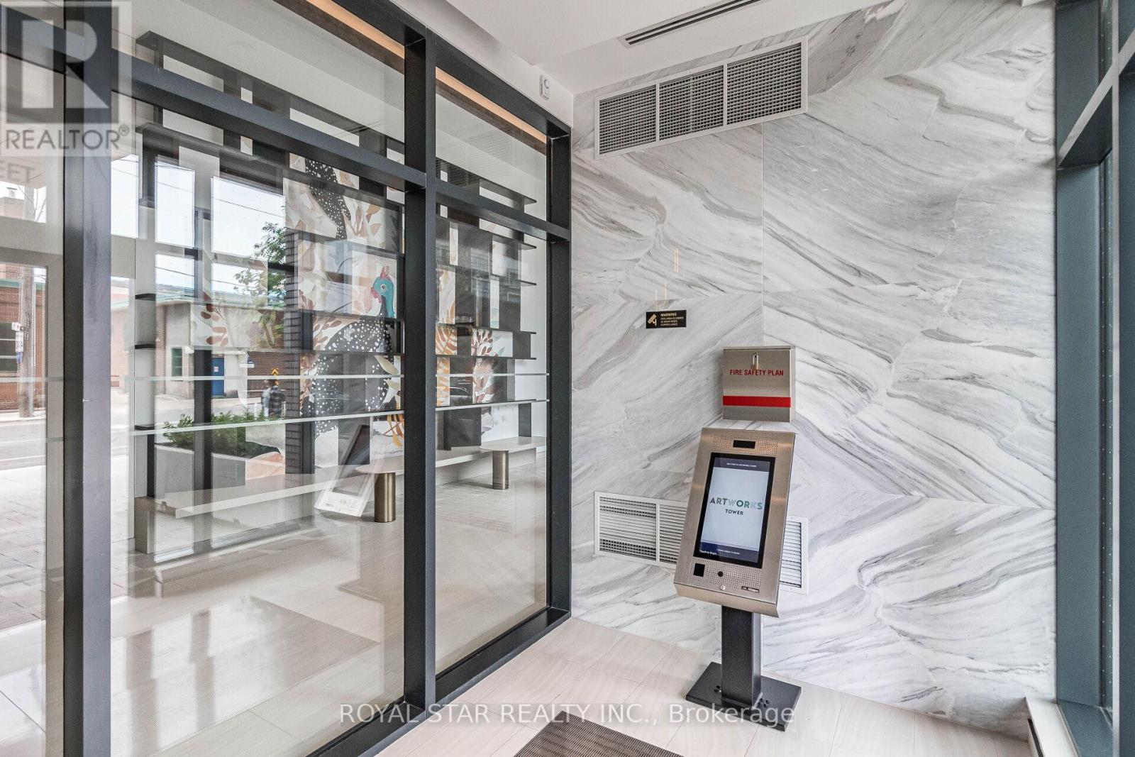 Photo 6 of 2110 130 River Street, Toronto ON