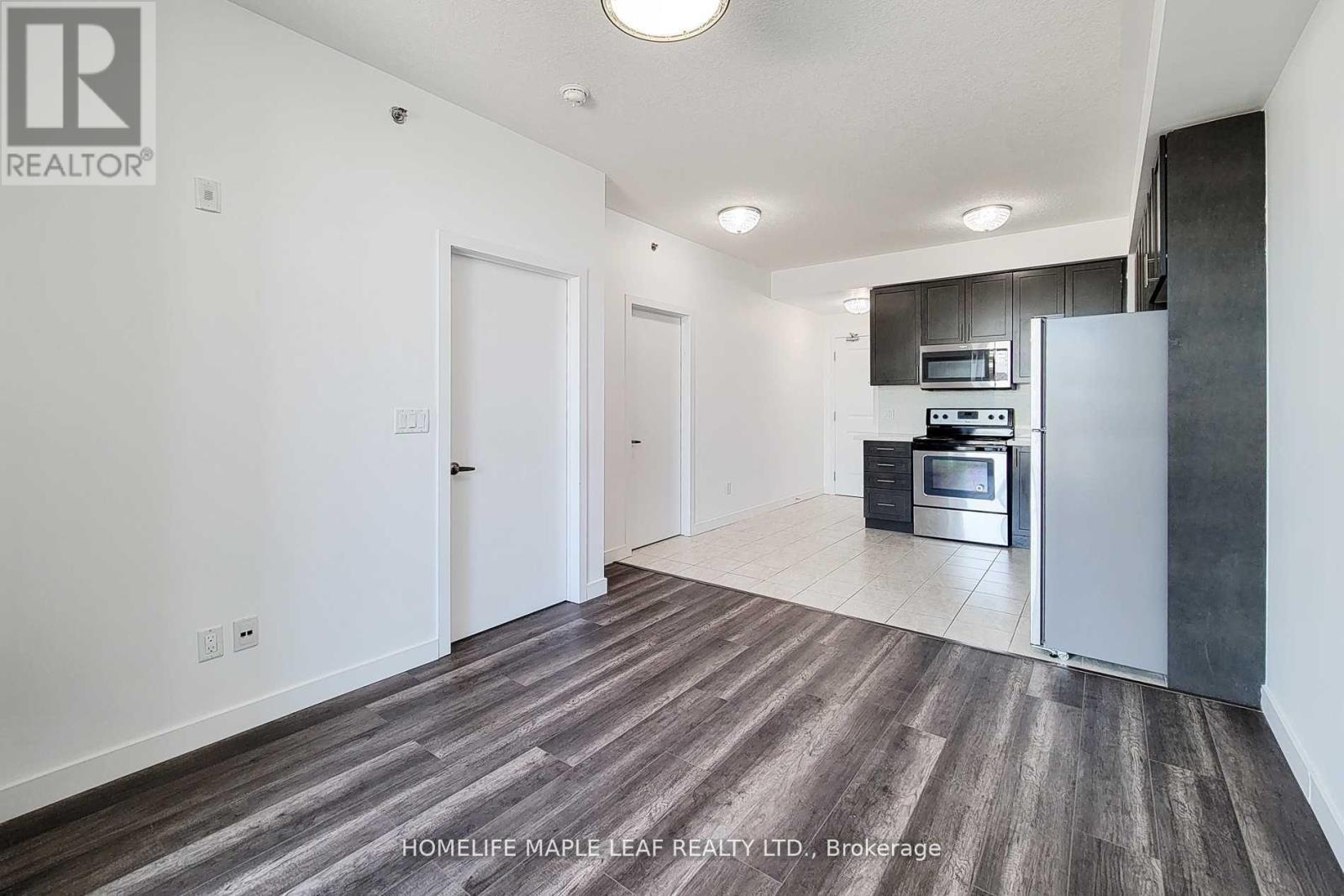 Photo 11 of 316 2486 Old Bronte Road, Oakville ON