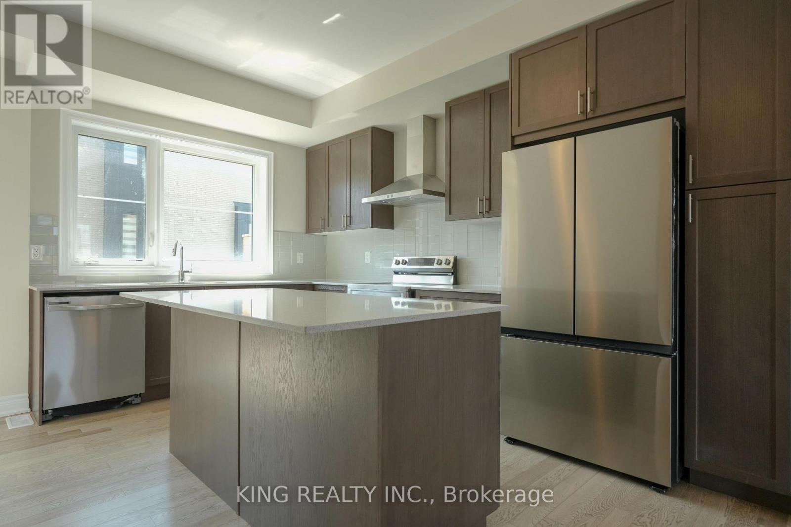 Photo 11 of 52 2273 Turnberry Road, Burlington ON