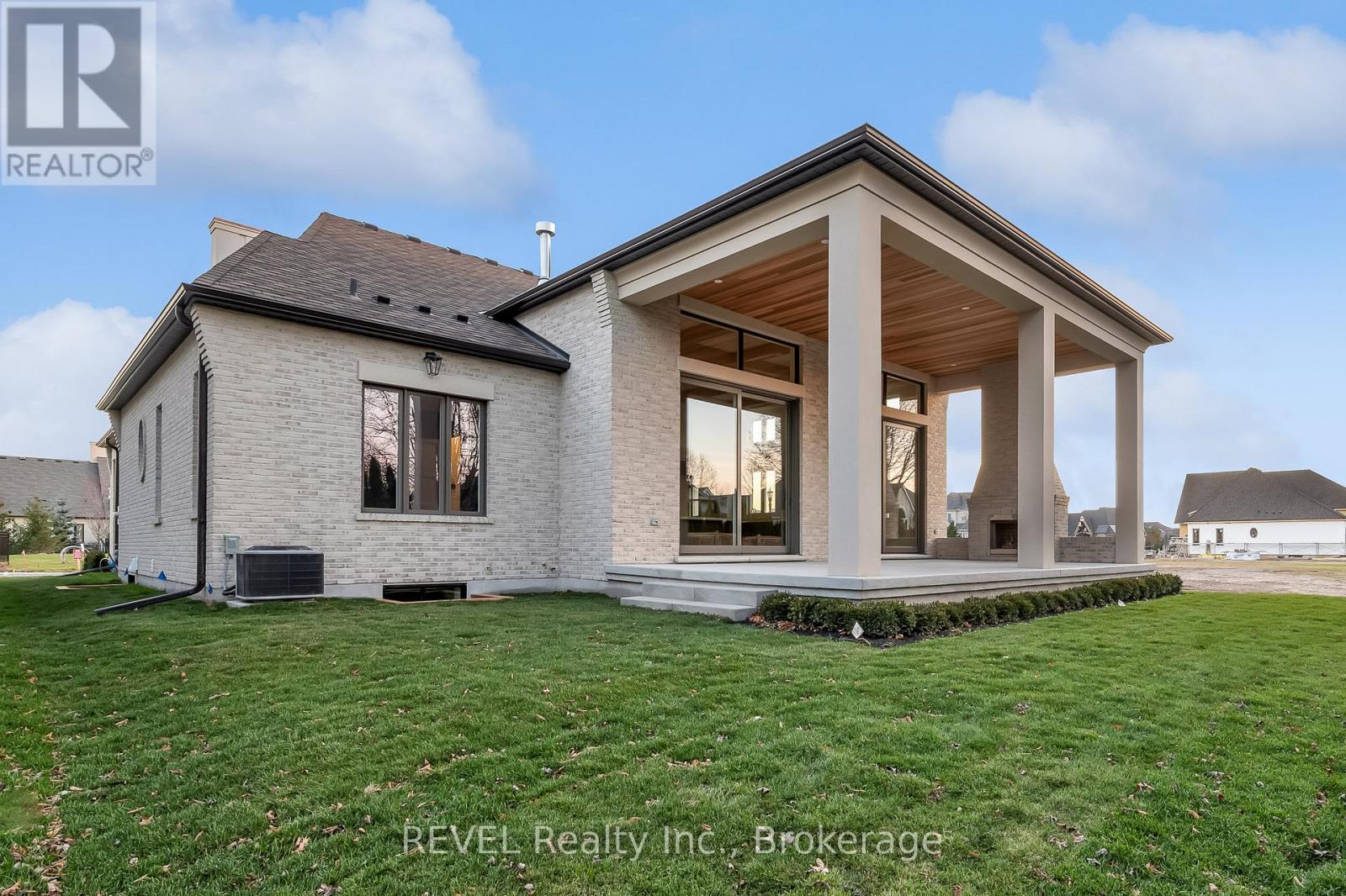 Photo 42 of 51 Shaws Lane, Niagaraonthelake ON