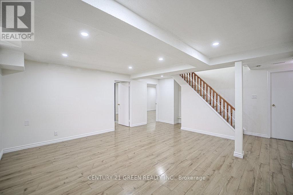 Photo 20 of 236 Ingleton Boulevard, Toronto ON