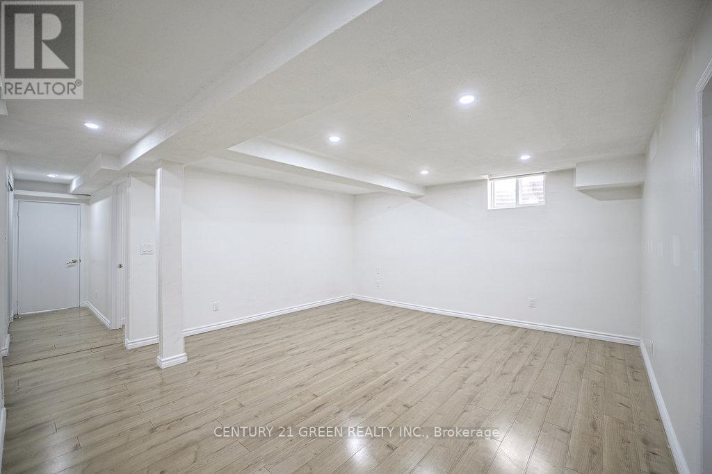 Photo 31 of 236 Ingleton Boulevard, Toronto ON