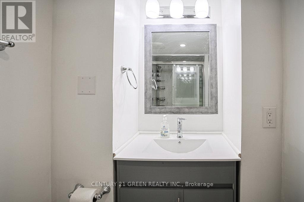 Photo 21 of 236 Ingleton Boulevard, Toronto ON