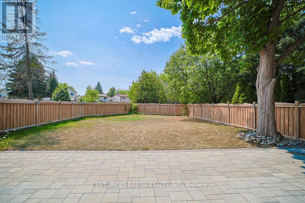 Photo 14 of 236 Ingleton Boulevard, Toronto ON